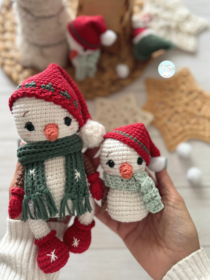 Kit Nevy, Muñeco + versión Mini